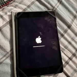Apple IPad mini 5th generation 64GB